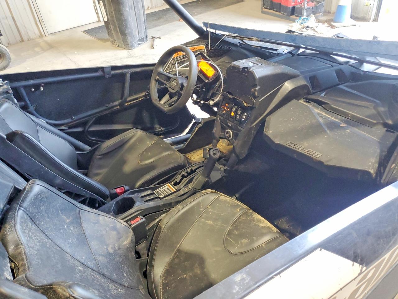 3JBVGAV42PE002338 · 2023 CAN-AM MAVERICK X3 · 5/10