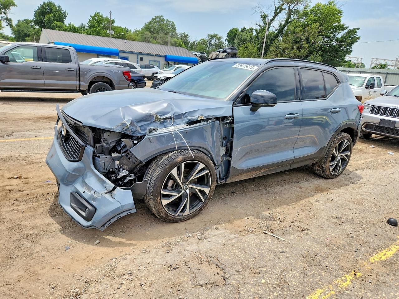 YV4AC2HM9L2295572 · 2020 VOLVO XC40