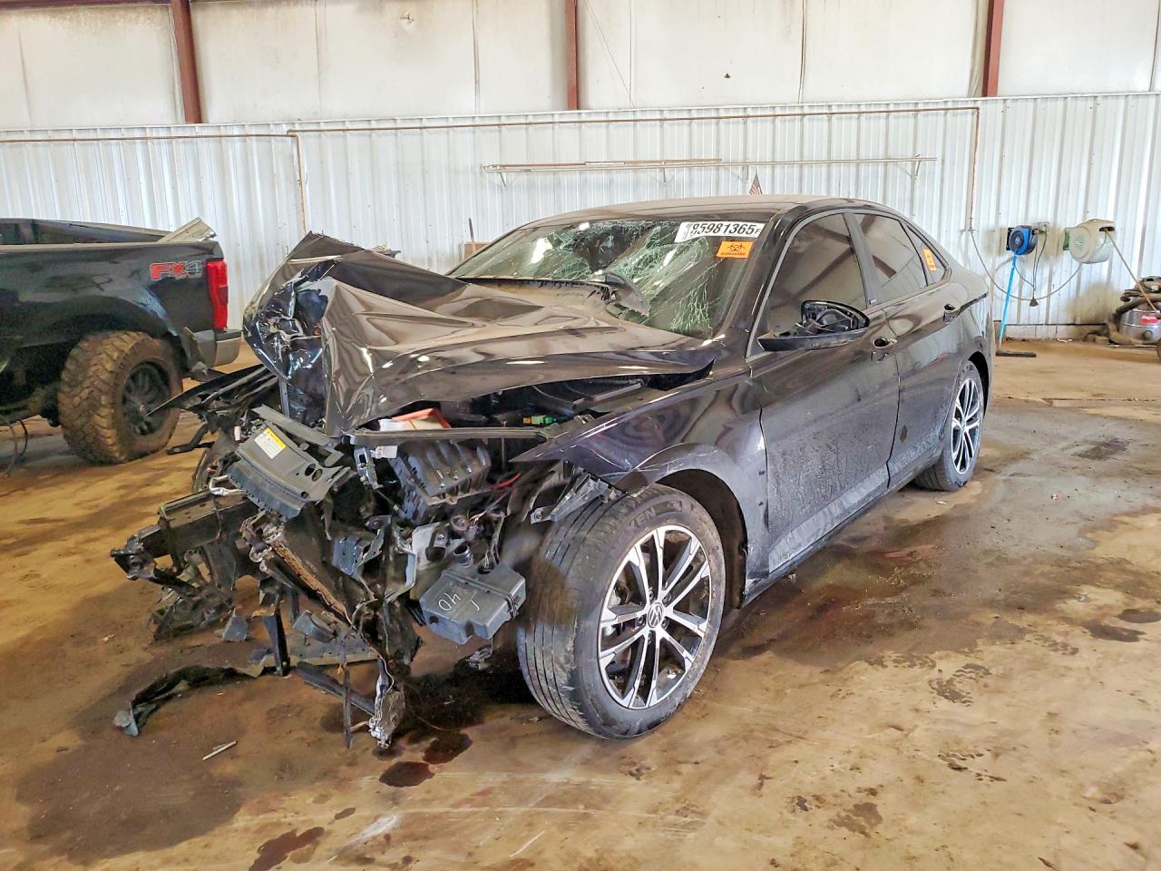 3VWBM7BU8RM006951 · 2024 VOLKSWAGEN JETTA