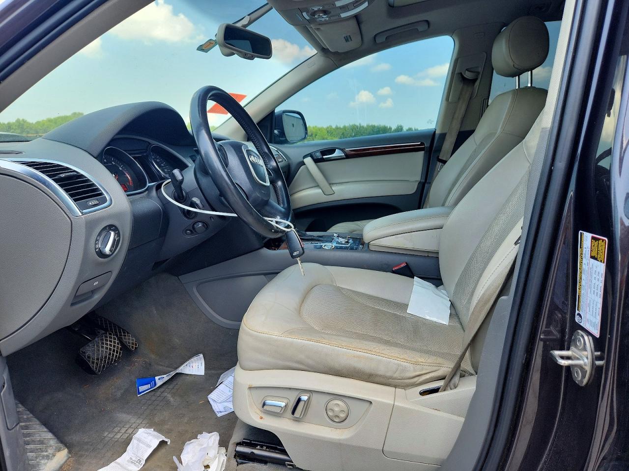 WA1DGBFE1BD002809 · 2011 AUDI Q7 · 7/13