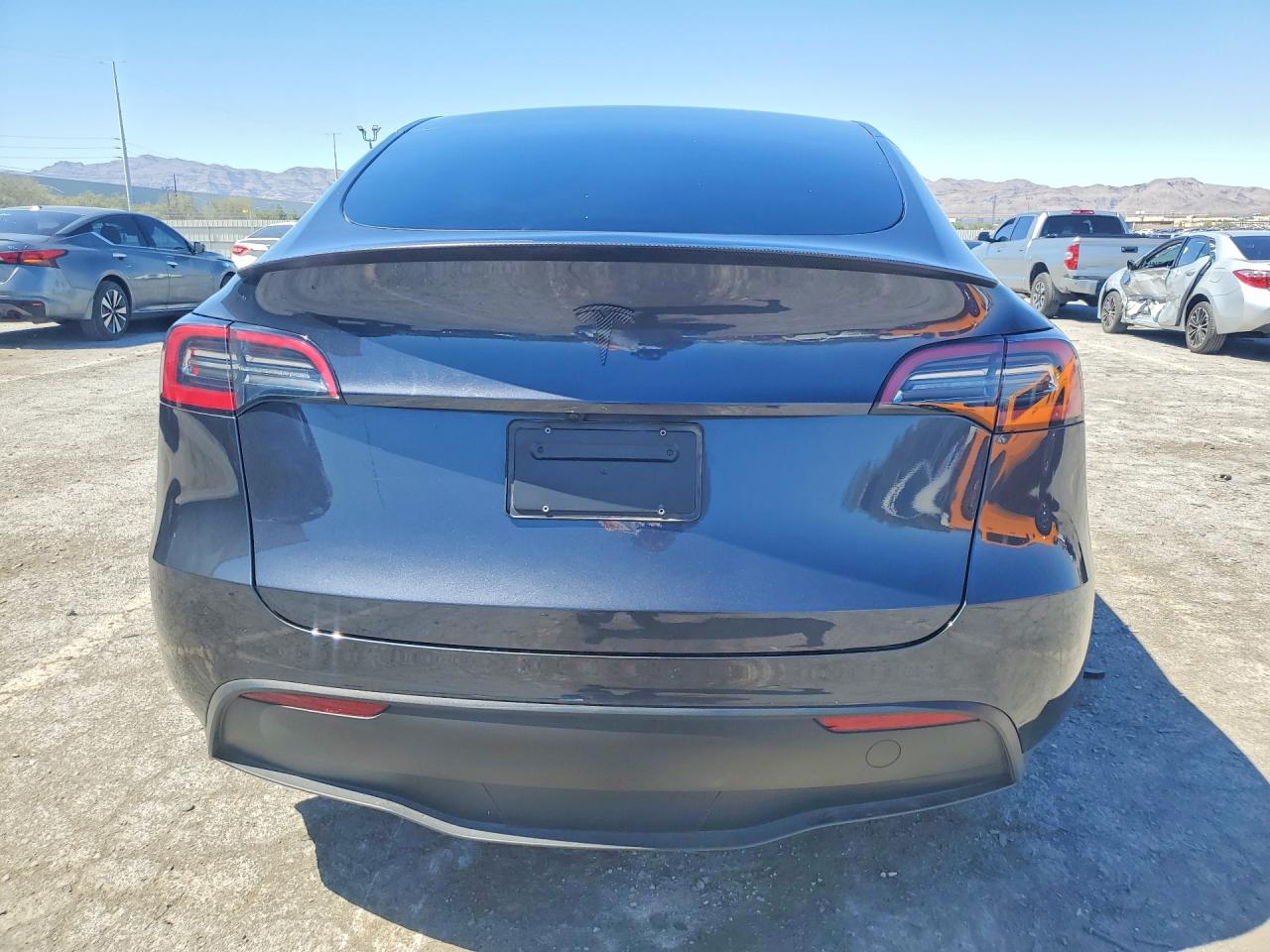 7SAYGDED6RF124308 · 2024 TESLA MODEL Y · 6/13