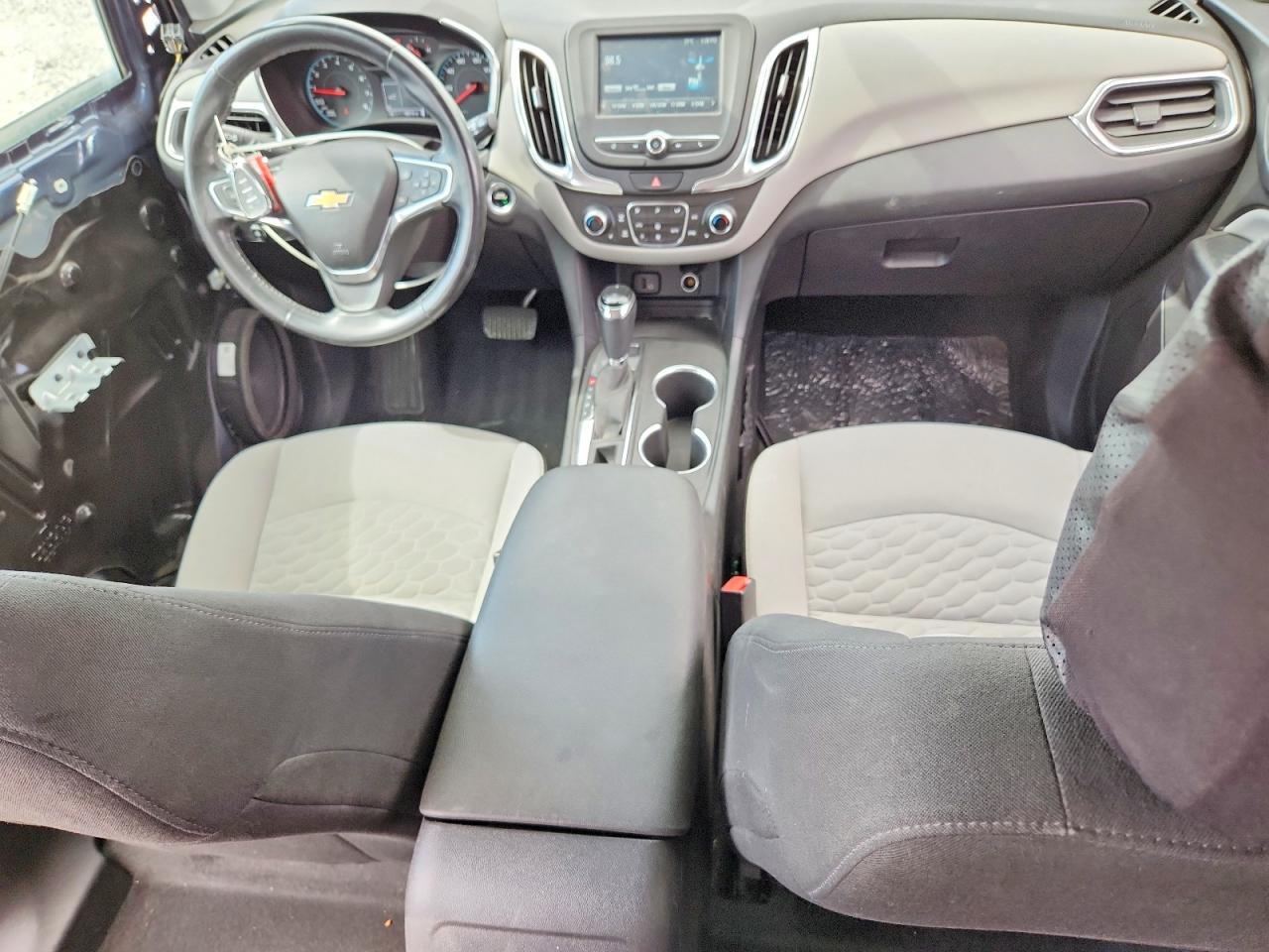 3GNAXSEV0JS516635 · 2018 CHEVROLET EQUINOX · 8/12