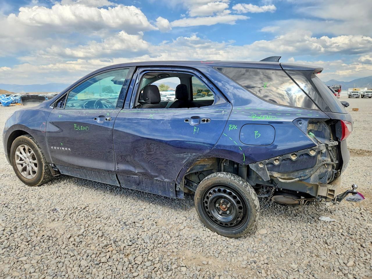 3GNAXSEV0JS516635 · 2018 CHEVROLET EQUINOX · 2/12