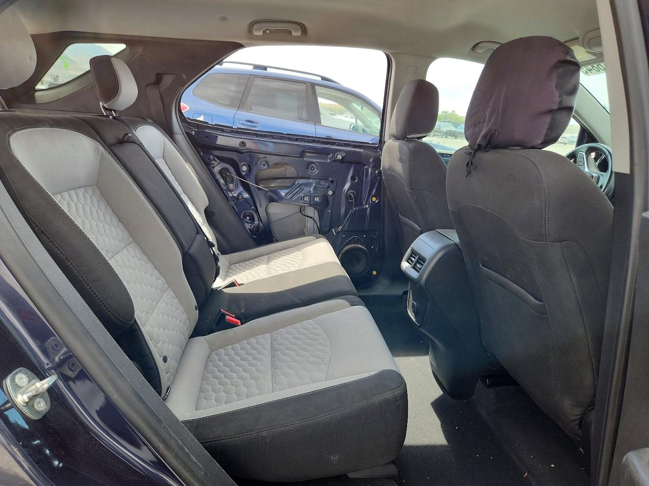 3GNAXSEV0JS516635 · 2018 CHEVROLET EQUINOX · 10/12