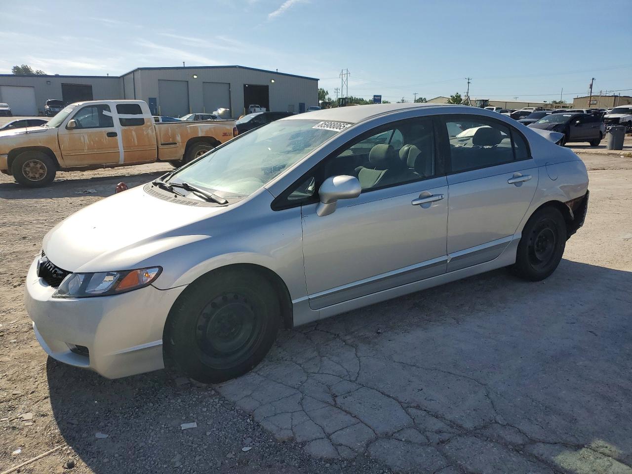 2HGFA1F5XBH301536 · 2011 HONDA CIVIC