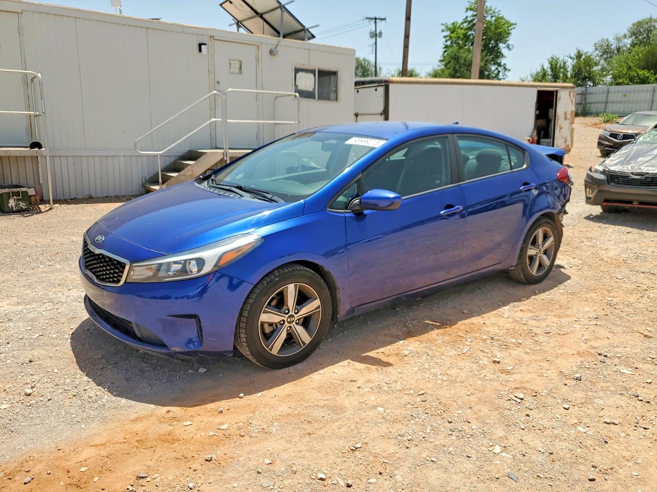 3KPFL4A77JE241972 · 2018 KIA FORTE