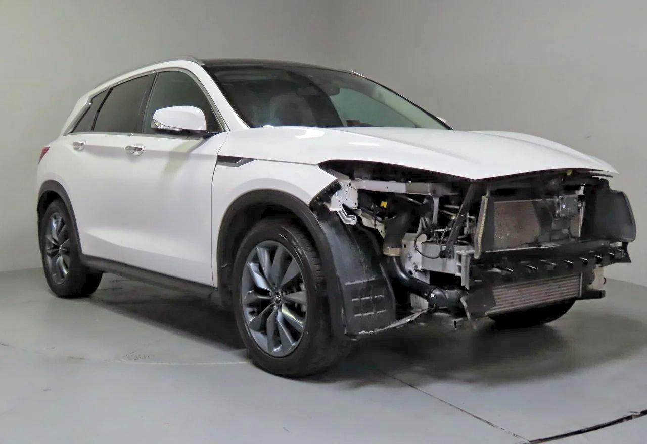 3PCAJ5M32KF132328 · 2019 INFINITI QX50