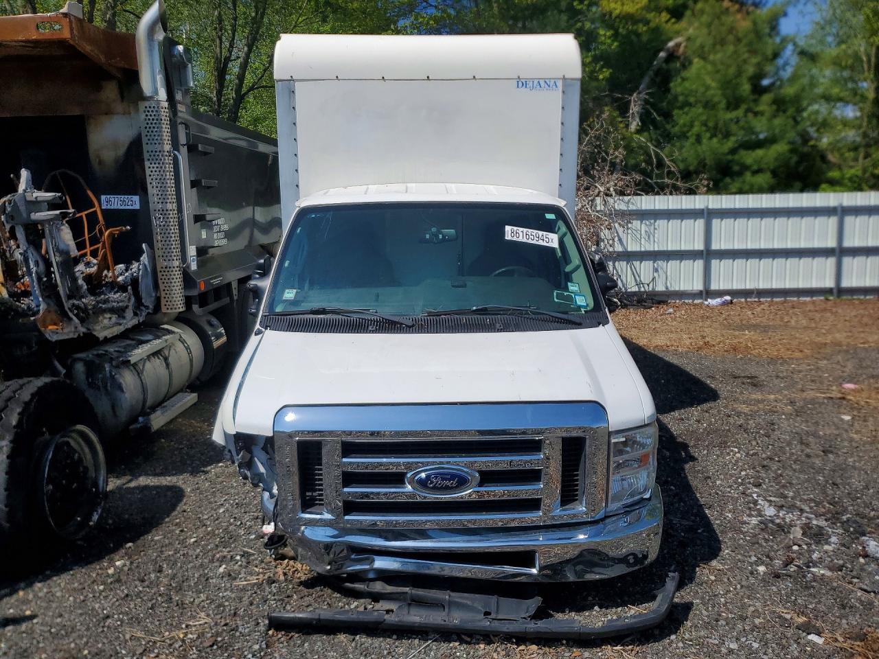 1FDWE3F60HDC51934 · 2017 FORD ECONOLINE · 5/13