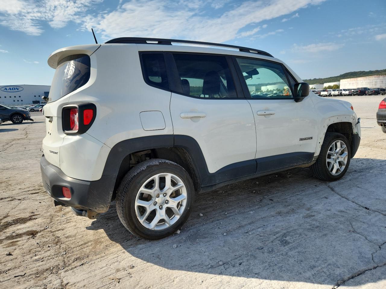 ZACCJBAB5JPJ22447 · 2018 JEEP RENEGADE · 3/12