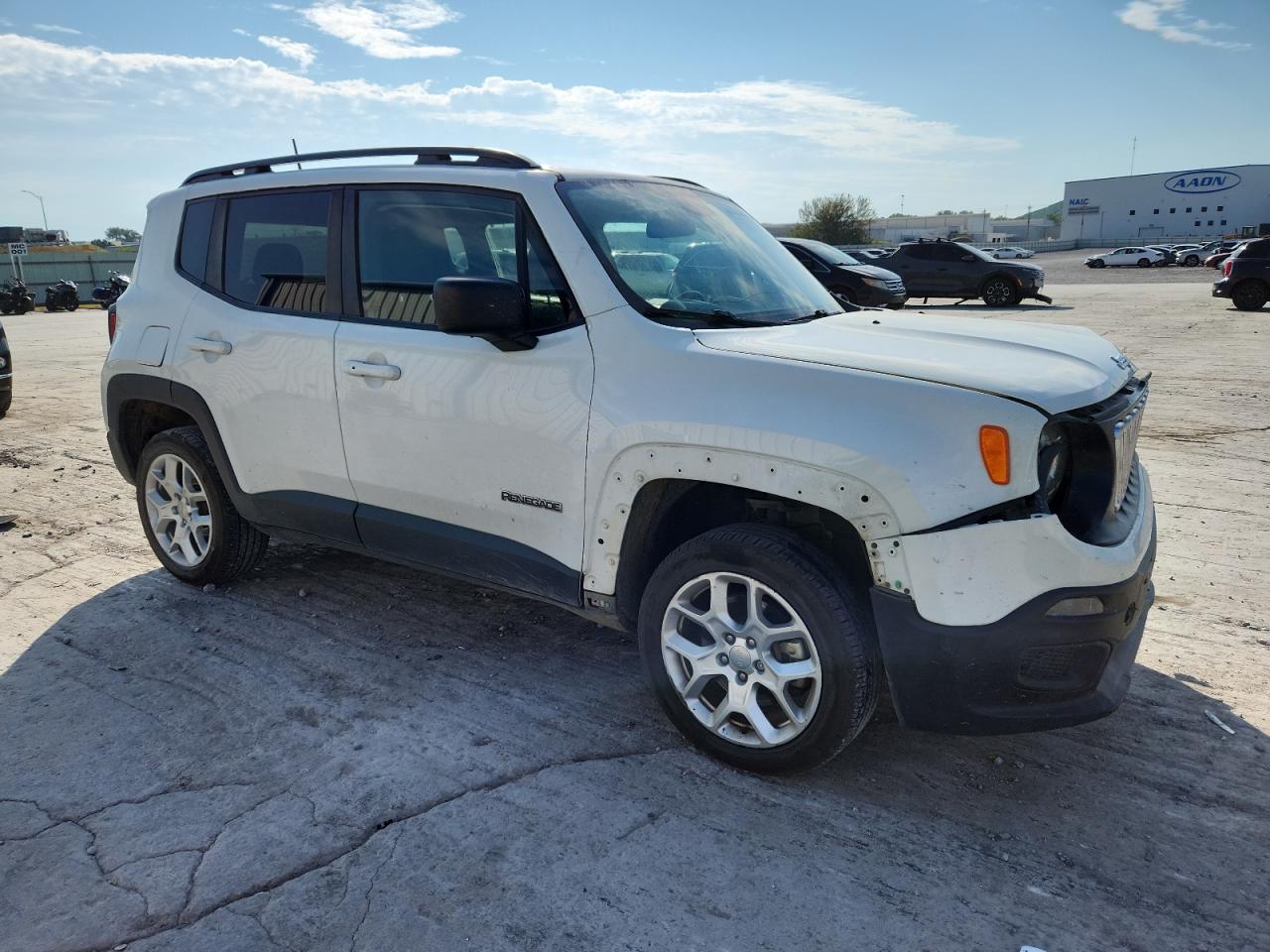 ZACCJBAB5JPJ22447 · 2018 JEEP RENEGADE · 4/12