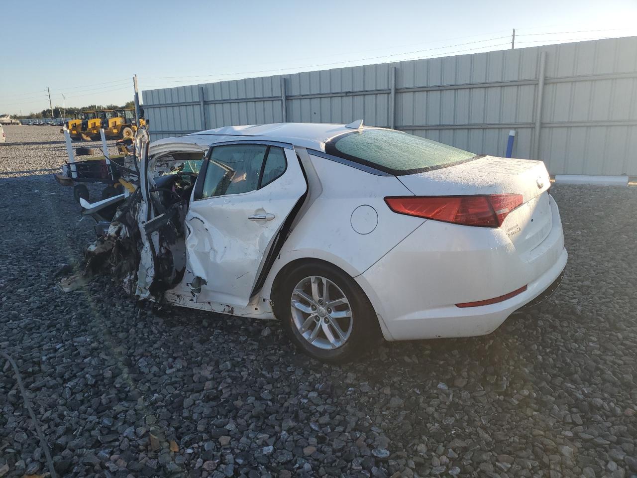 KNAGM4A74D5307652 · 2013 KIA OPTIMA · 2/11