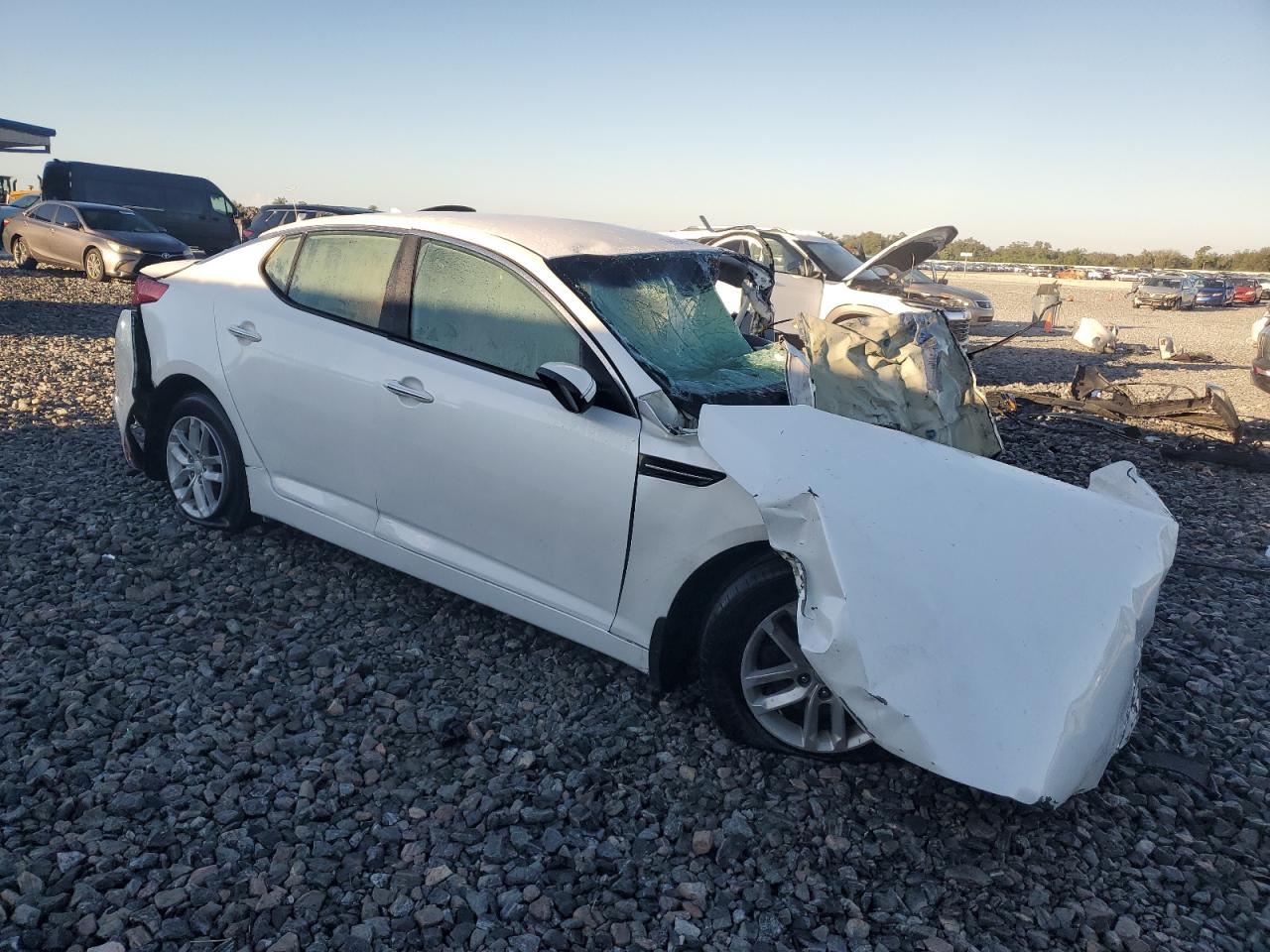 KNAGM4A74D5307652 · 2013 KIA OPTIMA · 4/11
