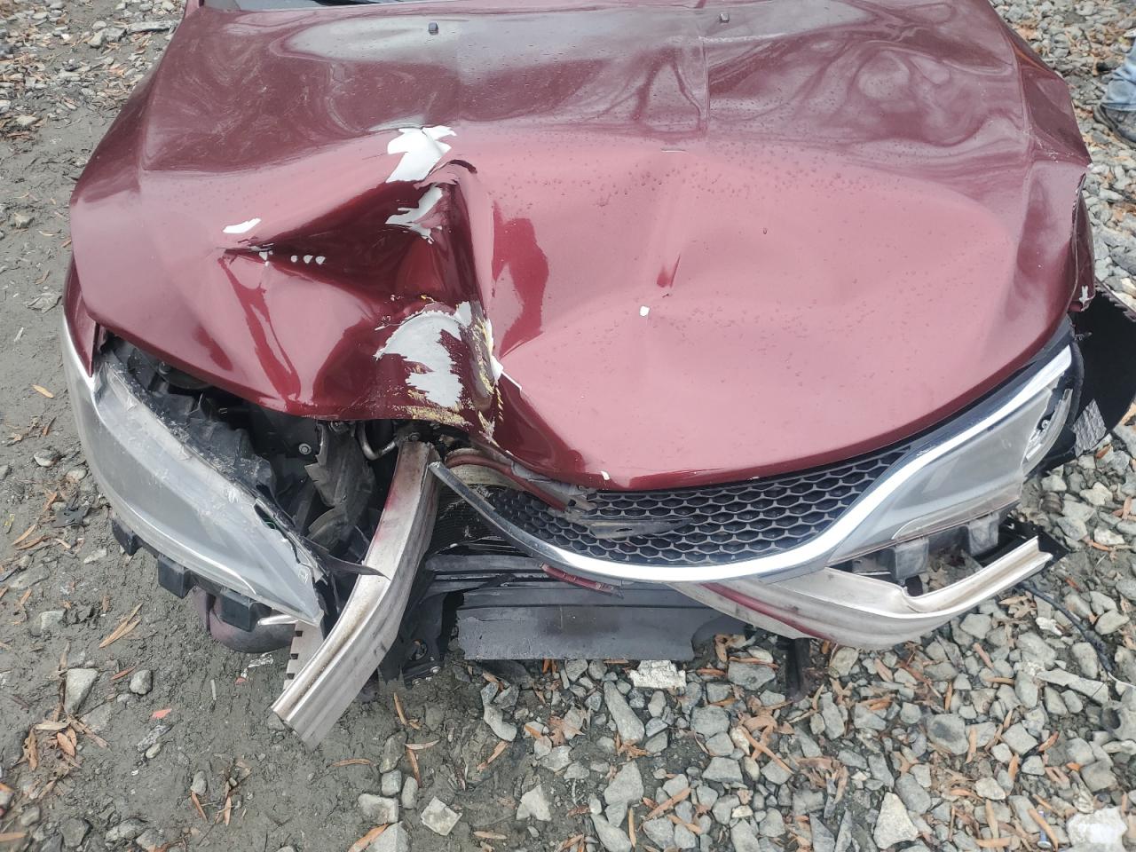 1C3CCCAB4FN689286 · 2015 CHRYSLER 200 · 11/12