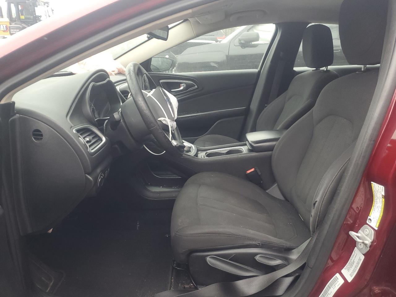 1C3CCCAB4FN689286 · 2015 CHRYSLER 200 · 7/12
