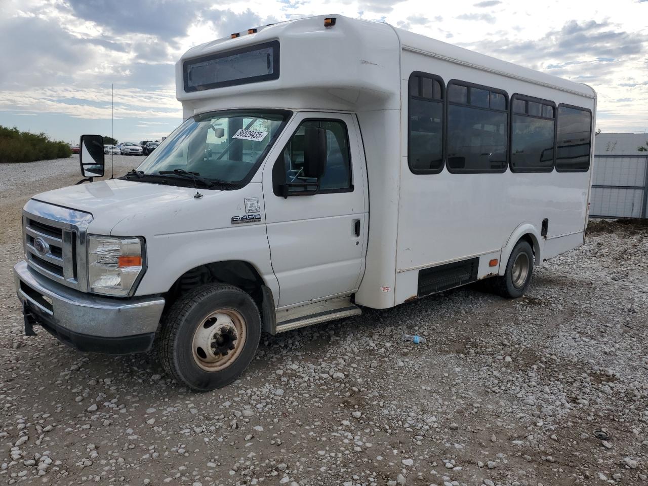 1FDFE4FS3GDC57941 · 2016 FORD ECONOLINE E450 SUPER DUTY CUTAWAY VAN