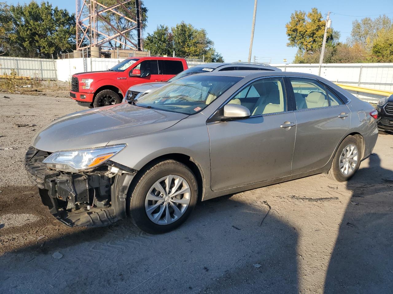 2015 TOYOTA CAMRY LE