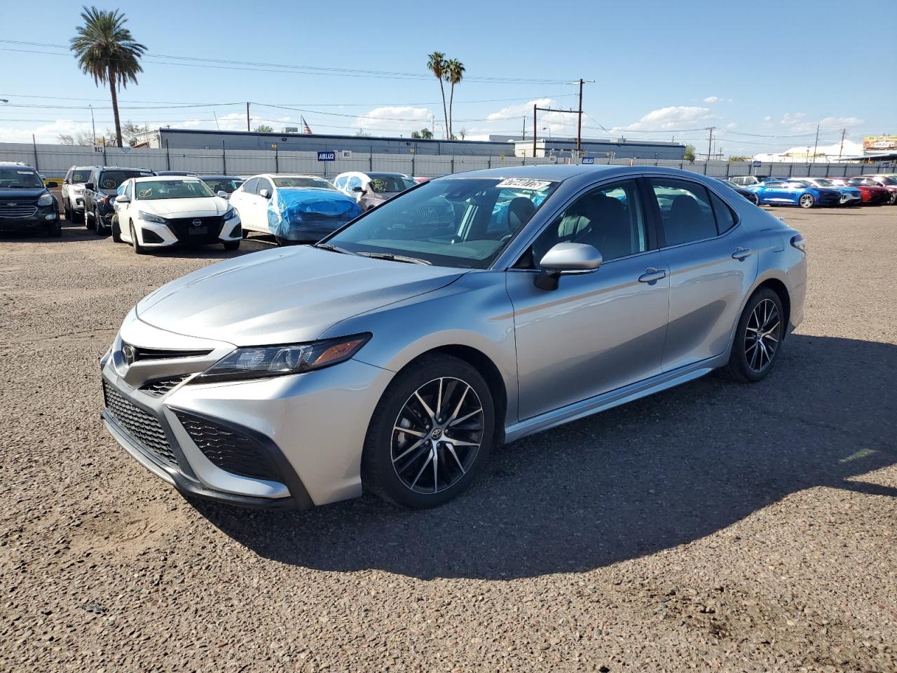 4T1G11AK6RU860701 · 2024 TOYOTA CAMRY