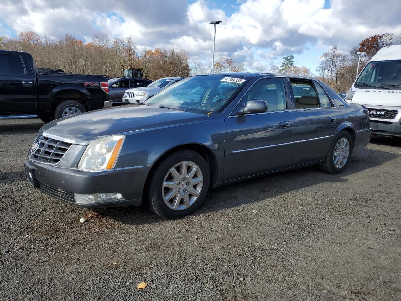 1G6KH5E65BU116157 · 2011 CADILLAC DTS