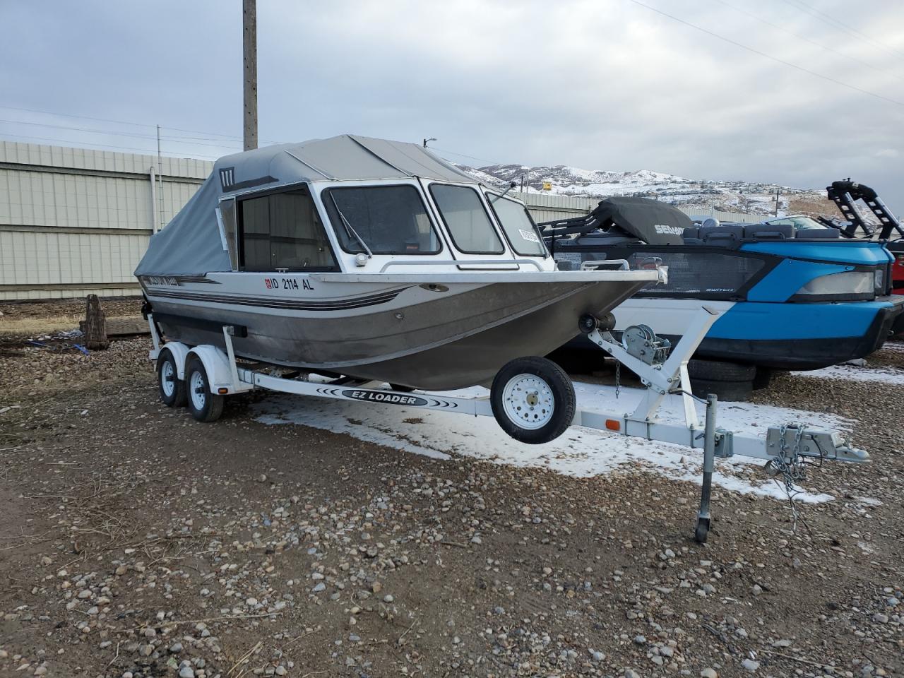 WFE01009E999 · 1999 BOAT W/TRL 27.5