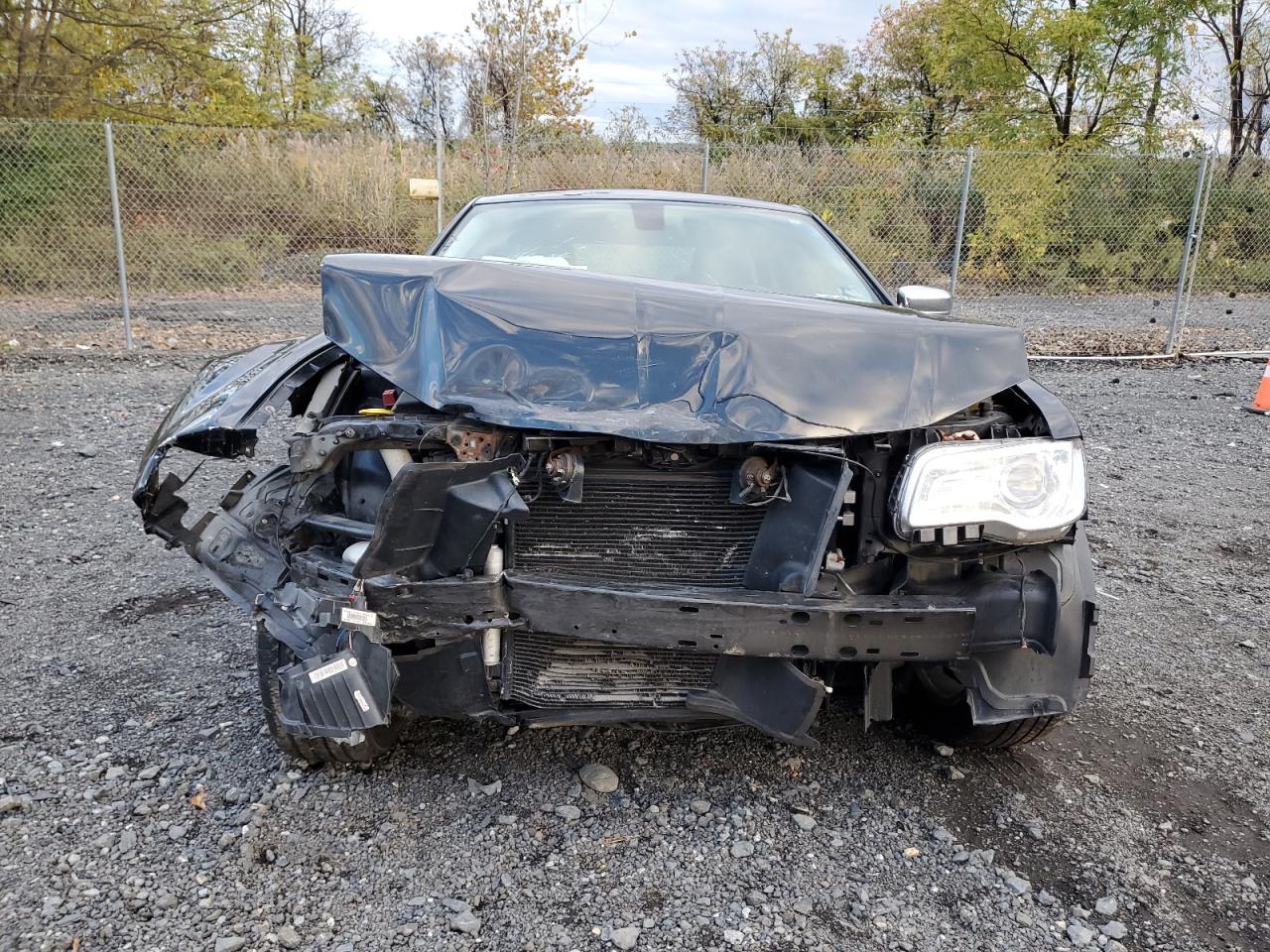 2C3CCAKG1FH808547 · 2015 CHRYSLER 300C · 5/12