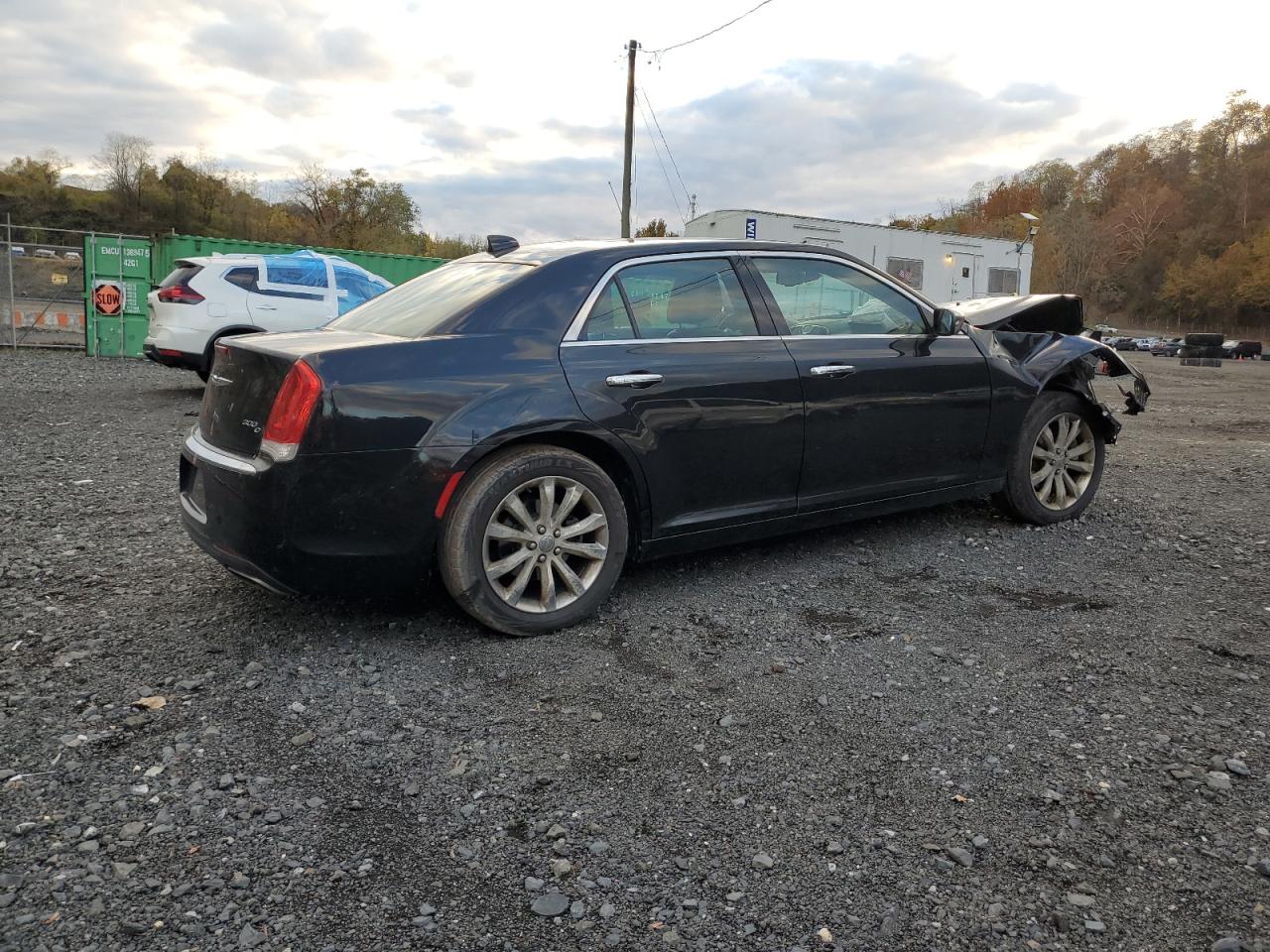 2C3CCAKG1FH808547 · 2015 CHRYSLER 300C · 3/12