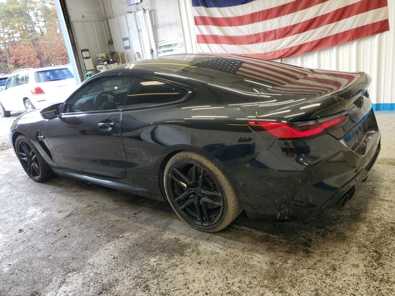 WBSAE0C00LCD57677 · 2020 BMW M8 · 2/12