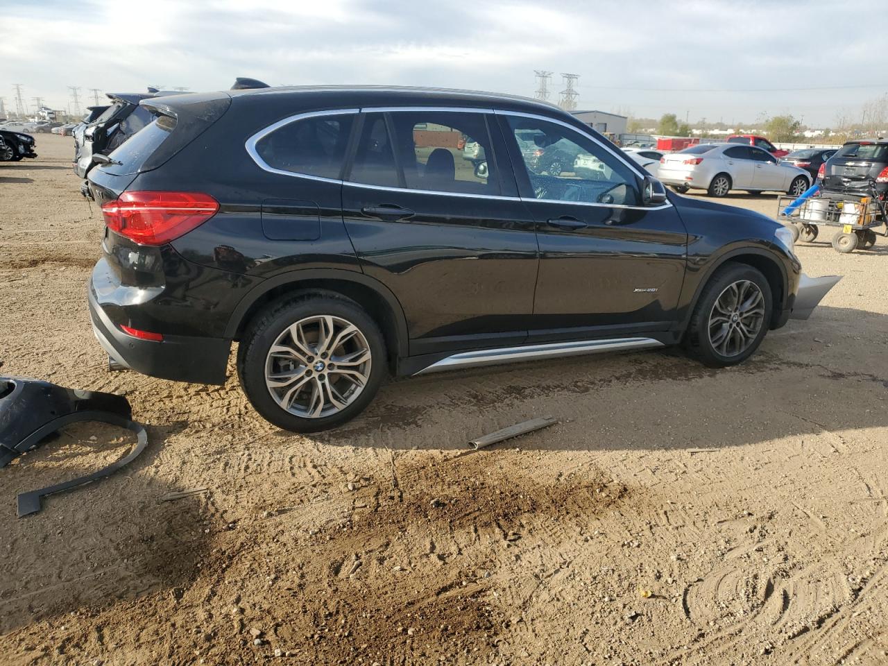 WBXHT3C36H5F84569 · 2017 BMW X1 · 3/13