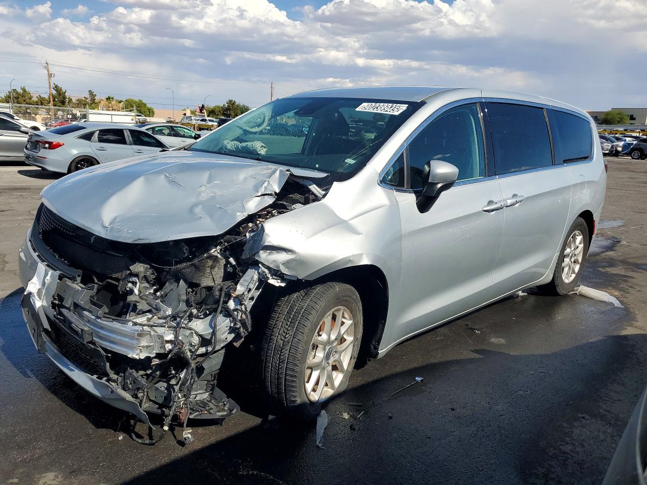 2C4RC1CG9PR597520 · 2023 CHRYSLER VOYAGER