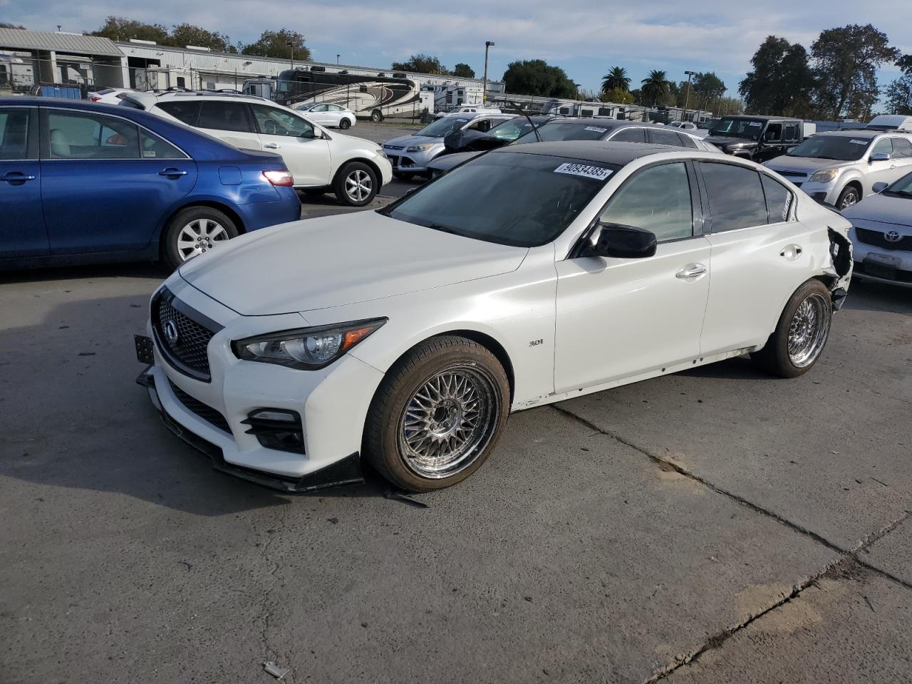 JN1EV7AP3HM730522 · 2017 INFINITI Q50