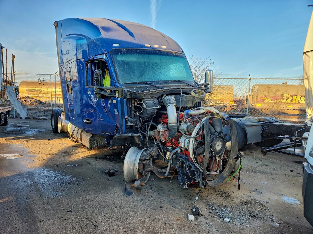 2020 KENWORTH CONSTRUCTION