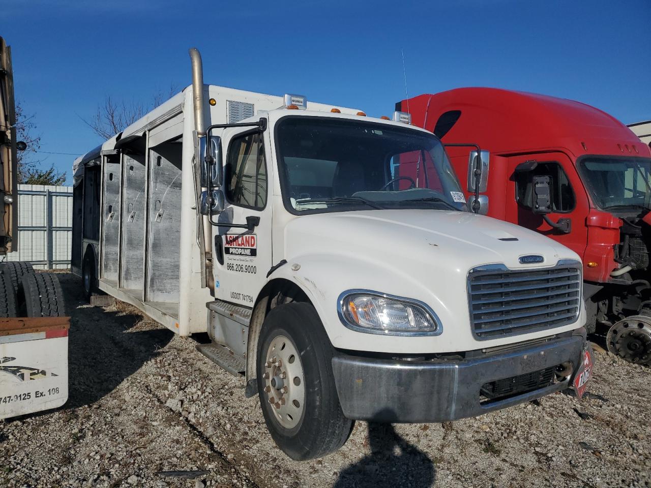 3ALACXFC6MDMK3446 · 2021 FRHT - FREIGHTLINER M2