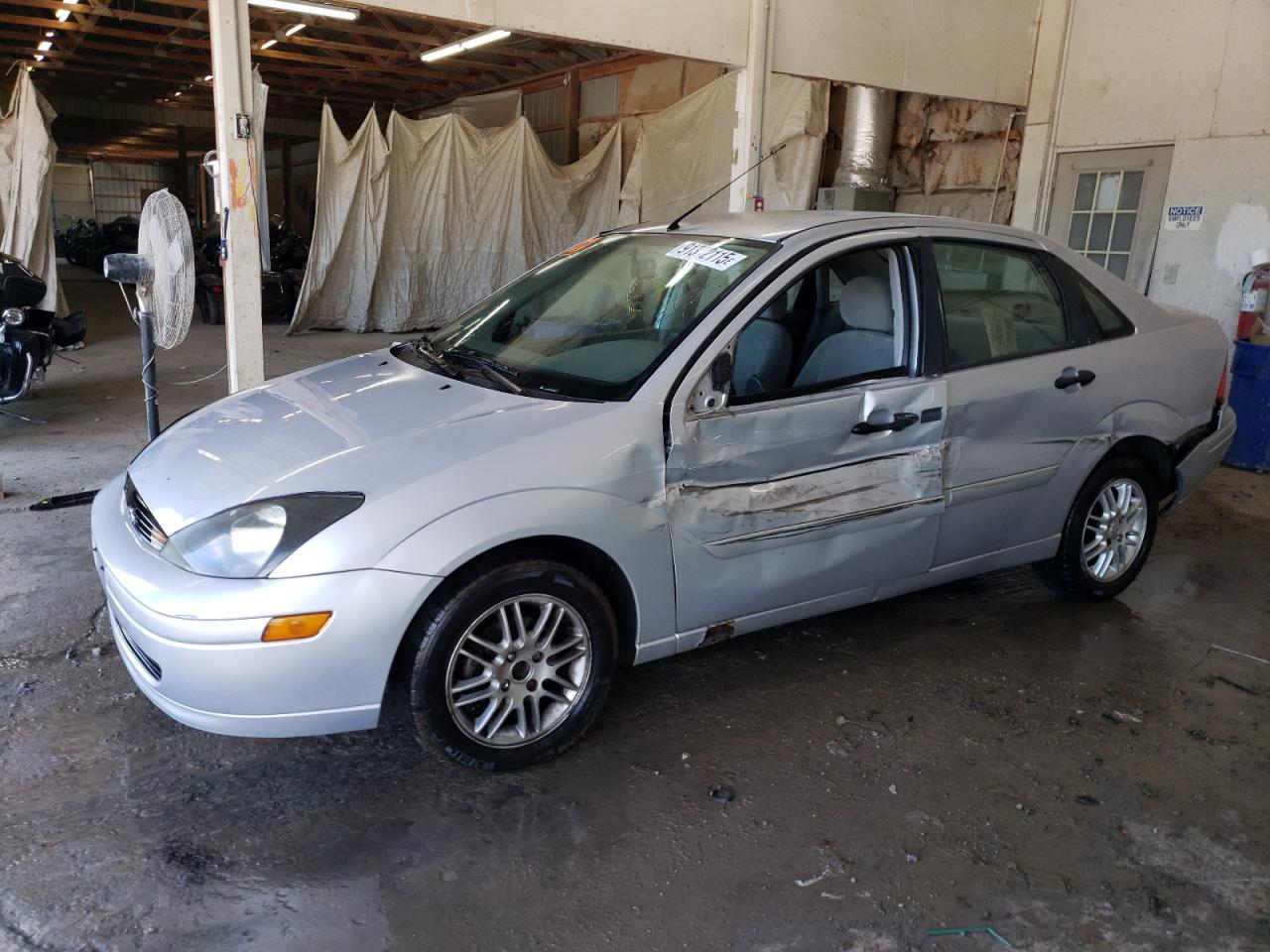 2000 FORD FOCUS