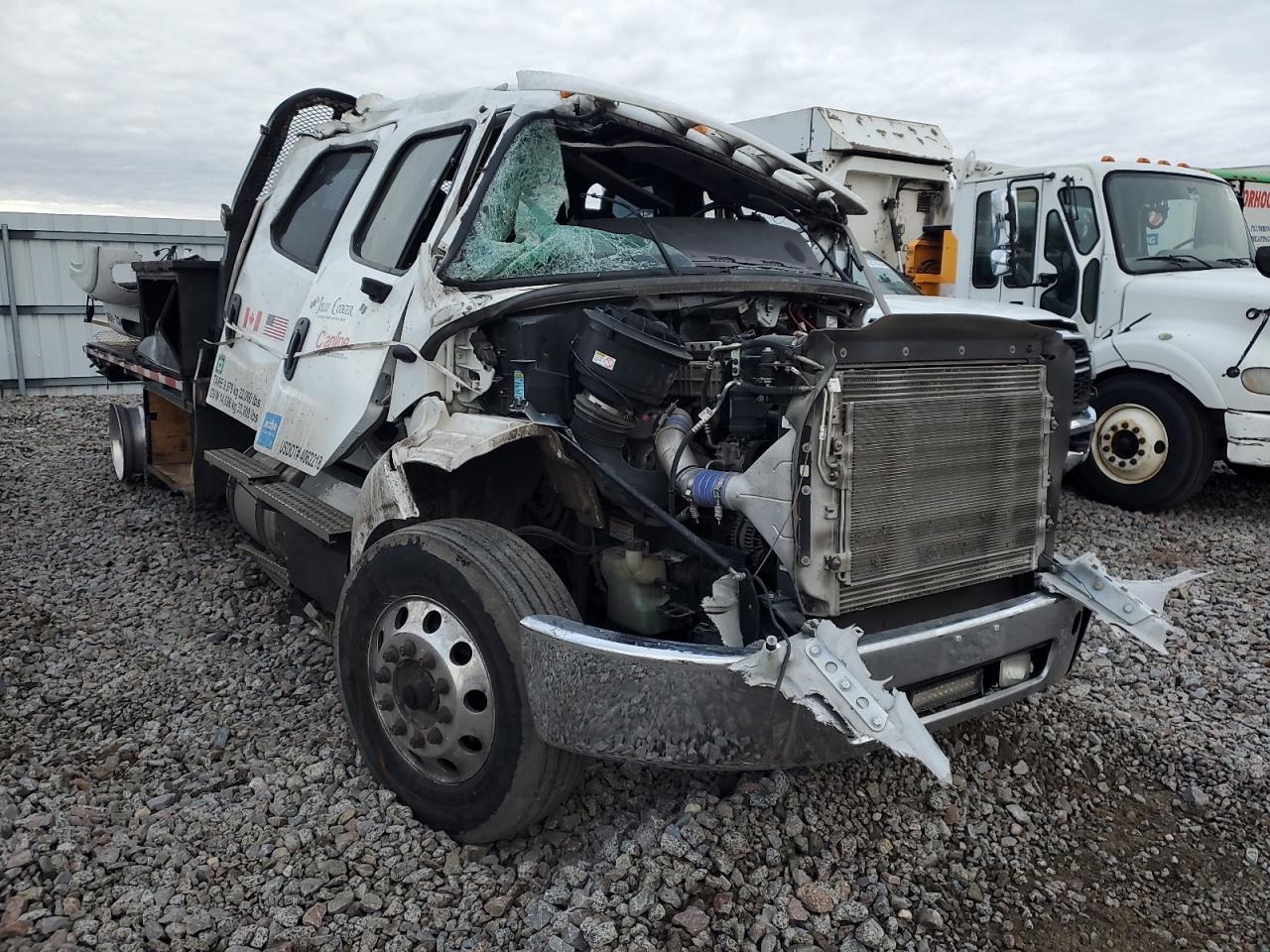1FVAC4DV2LHLN8770 · 2020 FREIGHTLINER M2
