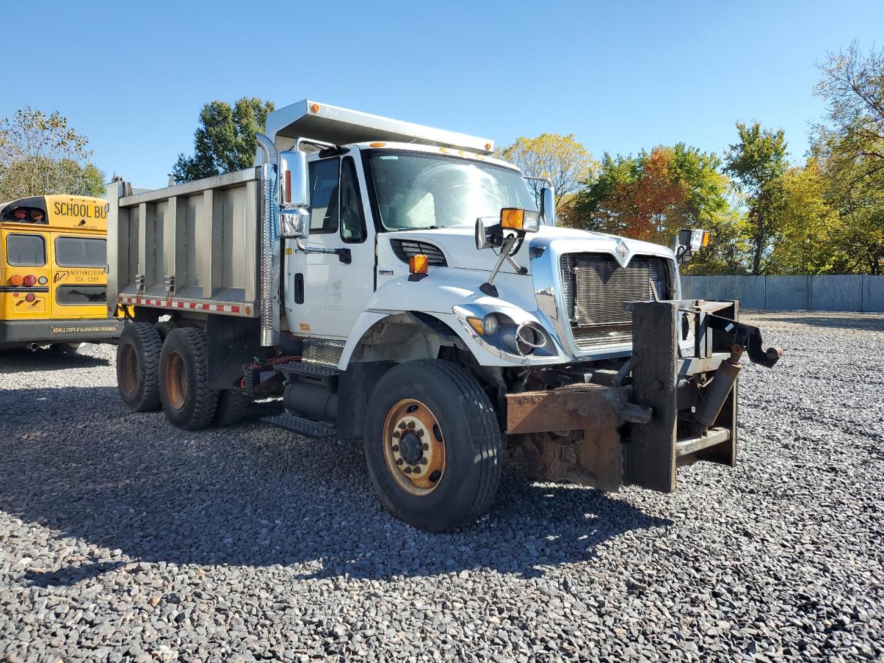 1HTWPAZT0BJ336112 · 2011 INTERNATIONAL 7000