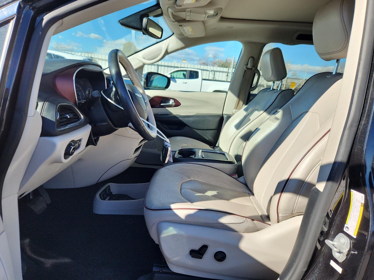 2C4RC1GG3LR157930 · 2020 CHRYSLER PACIFICA · 7/14
