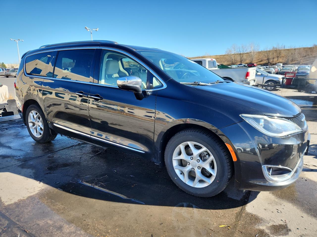 2C4RC1GG3LR157930 · 2020 CHRYSLER PACIFICA · 4/14