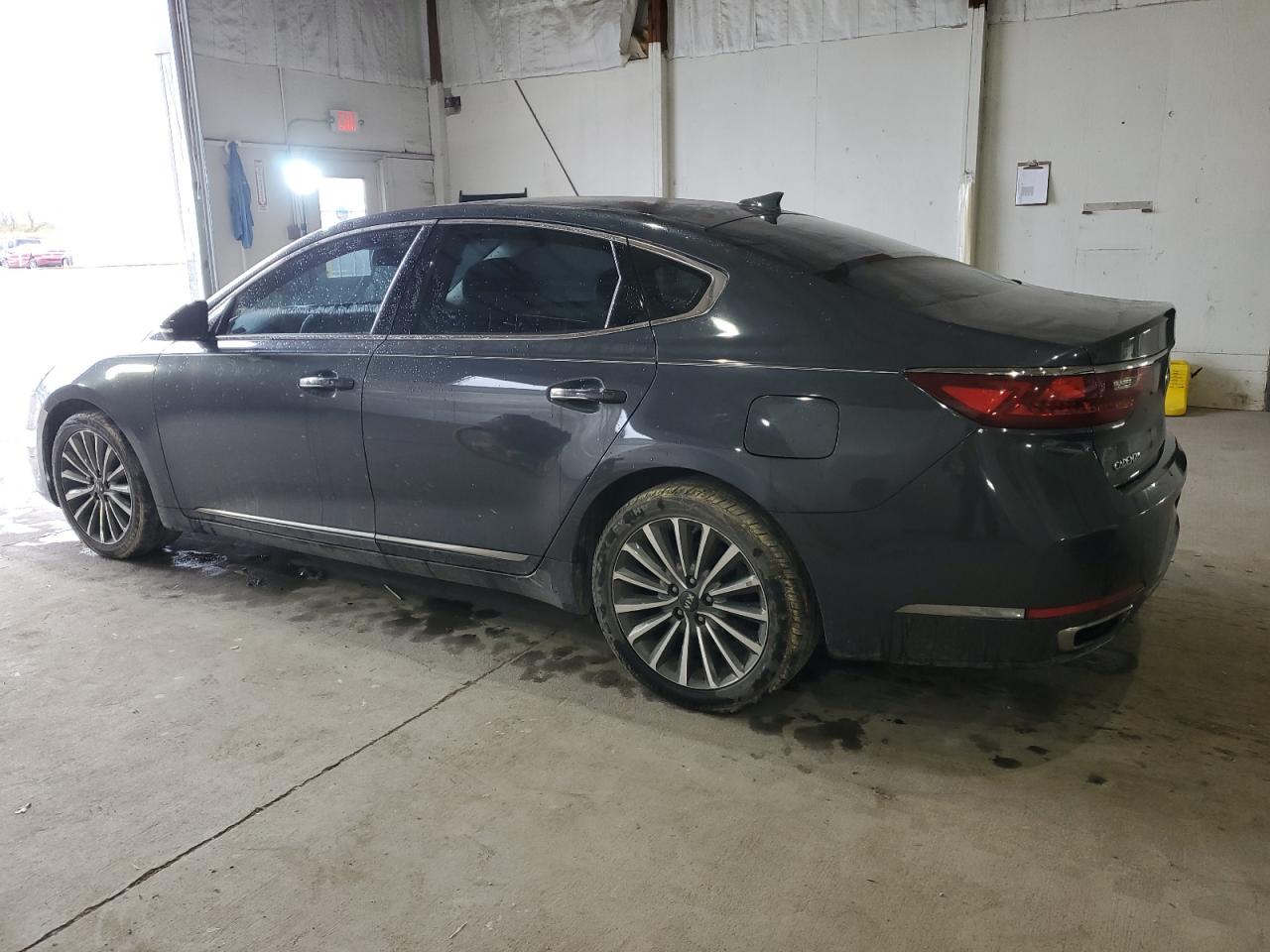 KNALB4J18H5072517 · 2017 KIA CADENZA · 2/12