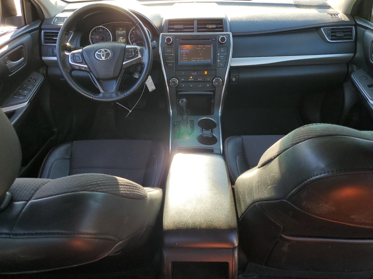 4T1BF1FK7GU527070 · 2016 TOYOTA CAMRY · 8/13