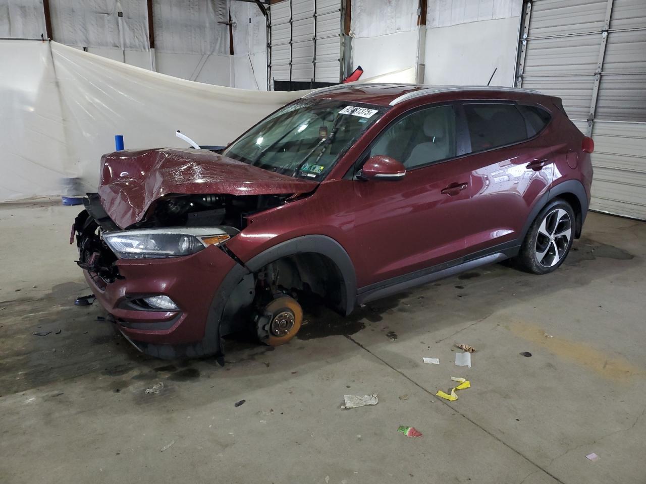 KM8J3CA26GU076852 · 2016 HYUNDAI TUCSON
