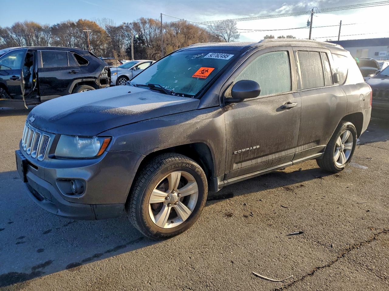 1C4NJDEB0HD191105 · 2017 JEEP COMPASS
