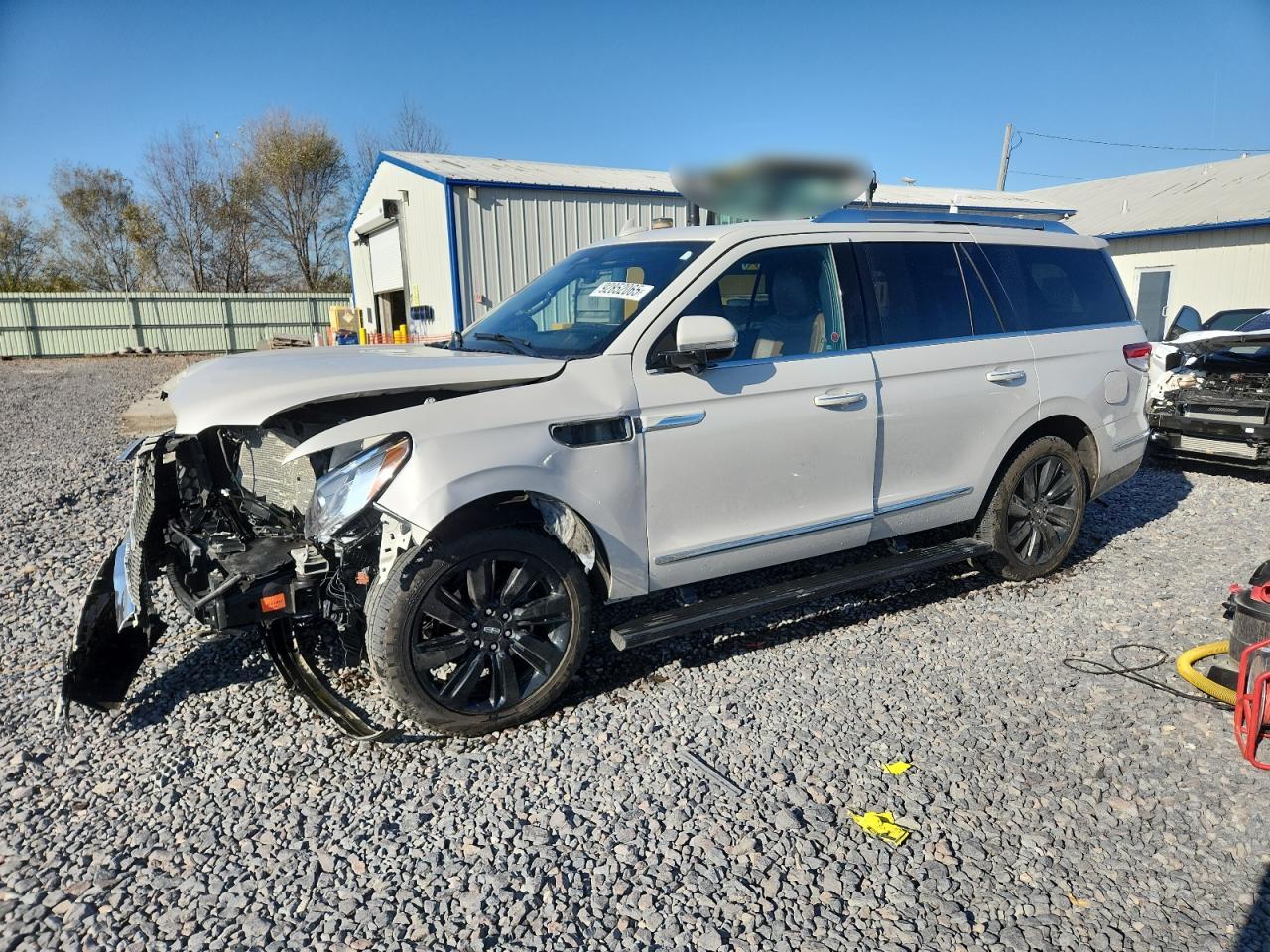 5LMJJ2LG9REL11425 · 2024 LINCOLN NAVIGATOR