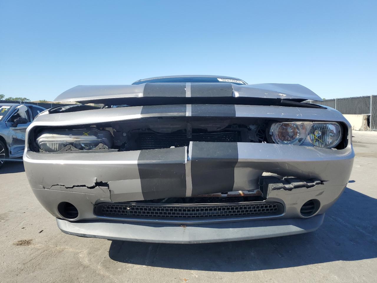 2B3CJ4DG6BH565653 · 2011 DODGE CHALLENGER · 5/13