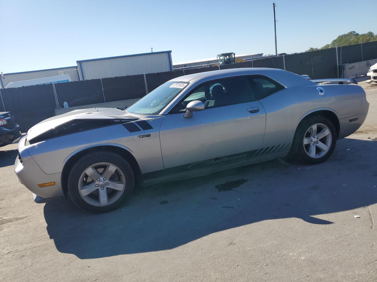 2011 DODGE CHALLENGER