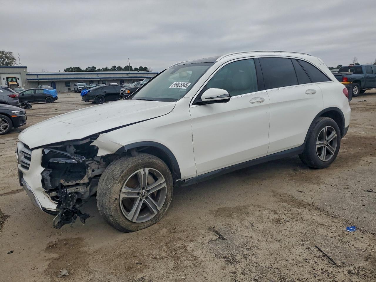 WDC0G4KB9KF566900 · 2019 MERCEDES-BENZ GLC