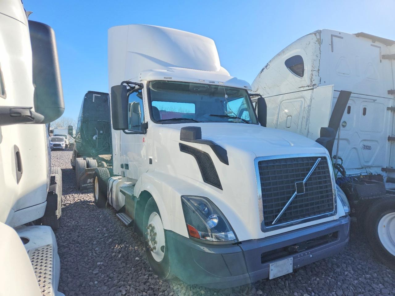4V4N19EH2CN549507 · 2012 VOLVO VN VNL