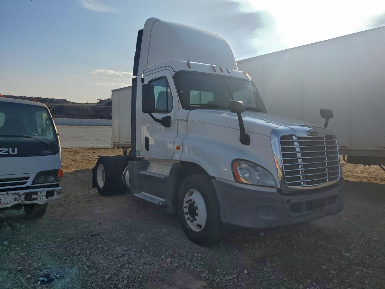 1FUBGEDV5FLGH4750 · 2015 FREIGHTLINER CASCADIA 125