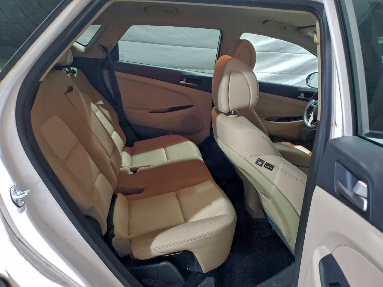 KM8J3CA41JU684688 · 2018 HYUNDAI TUCSON · 11/13