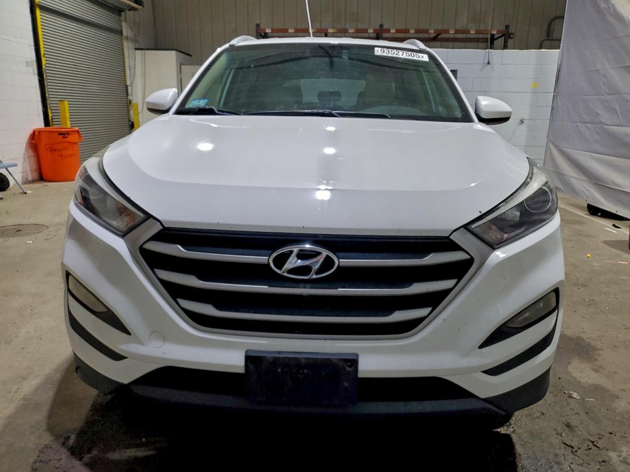 KM8J3CA41JU684688 · 2018 HYUNDAI TUCSON · 5/13