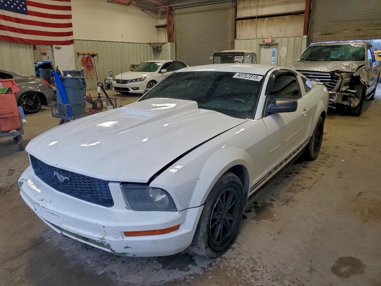 1ZVFT80NX75307097 · 2007 FORD MUSTANG