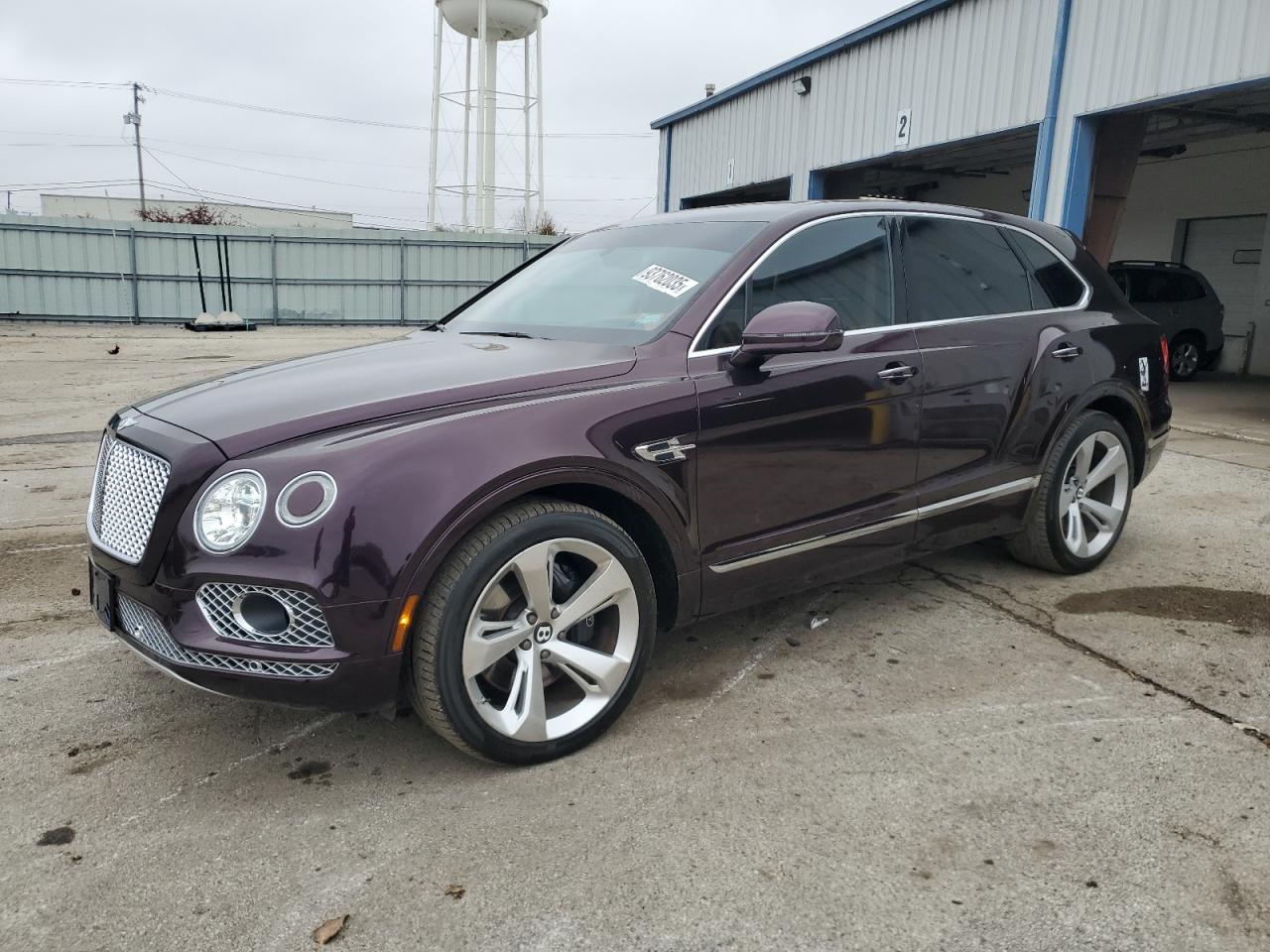 SJAAC2ZV0JC019042 · 2018 BENTLEY BENTAYGA